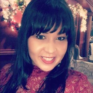 Meet your Posher, Cortia